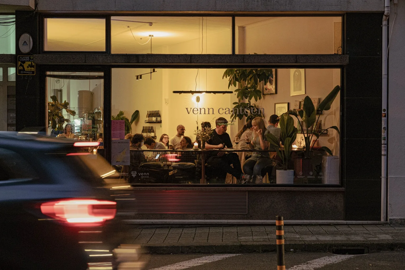 venn canteen, baixa ao entardecer