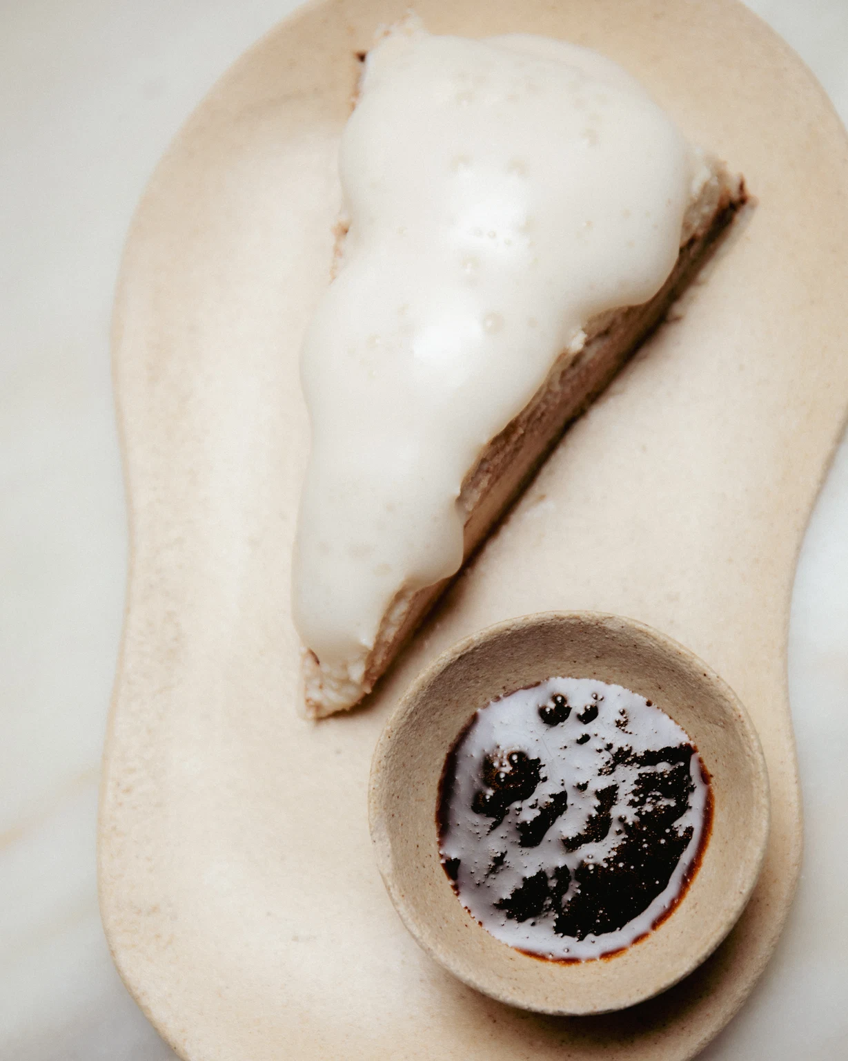 macadamia cheesecake 2 · detail · close-up